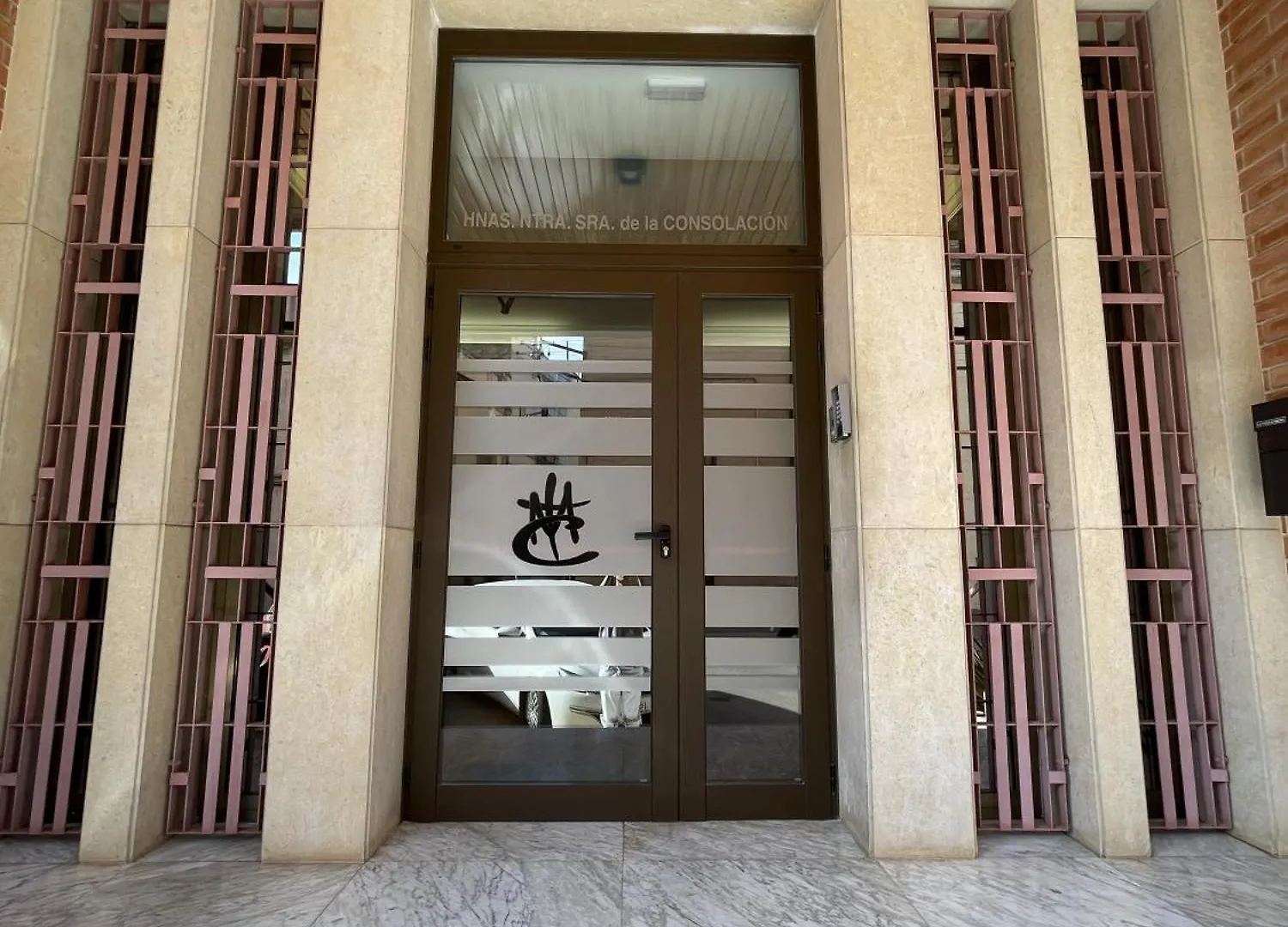 Arrabal de Jesus Albergue Rosa Molas לינה וארוחת בוקר Arrabal de Jesus