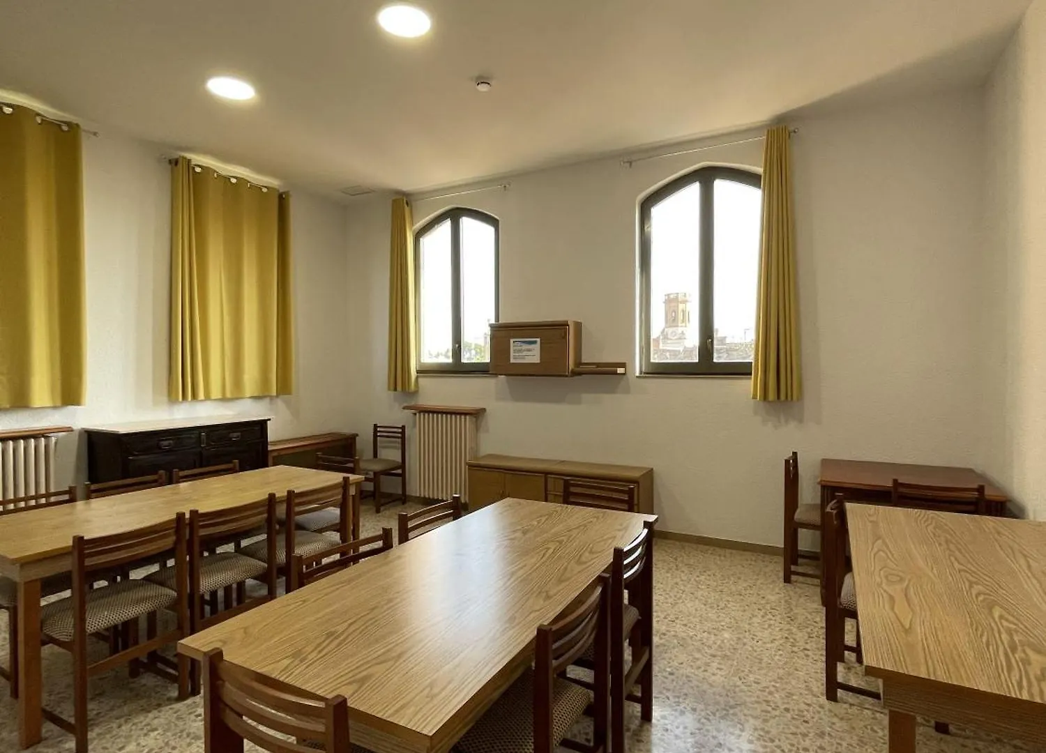 לינה וארוחת בוקר Arrabal de Jesus Albergue Rosa Molas ספרד